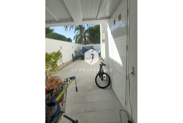 Segunda mano - Villa -
Orihuela Costa - La Zenia