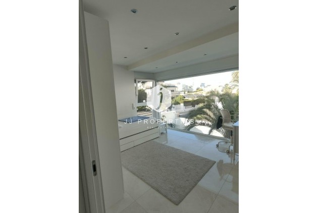 Segunda mano - Villa -
Orihuela Costa - La Zenia