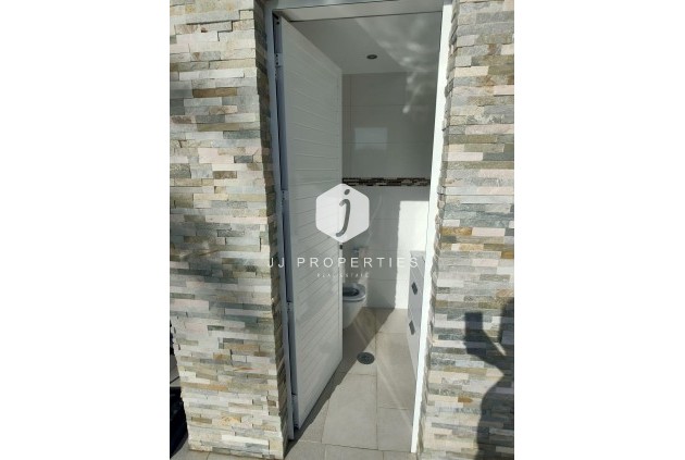 Segunda mano - Villa -
Orihuela Costa - La Zenia