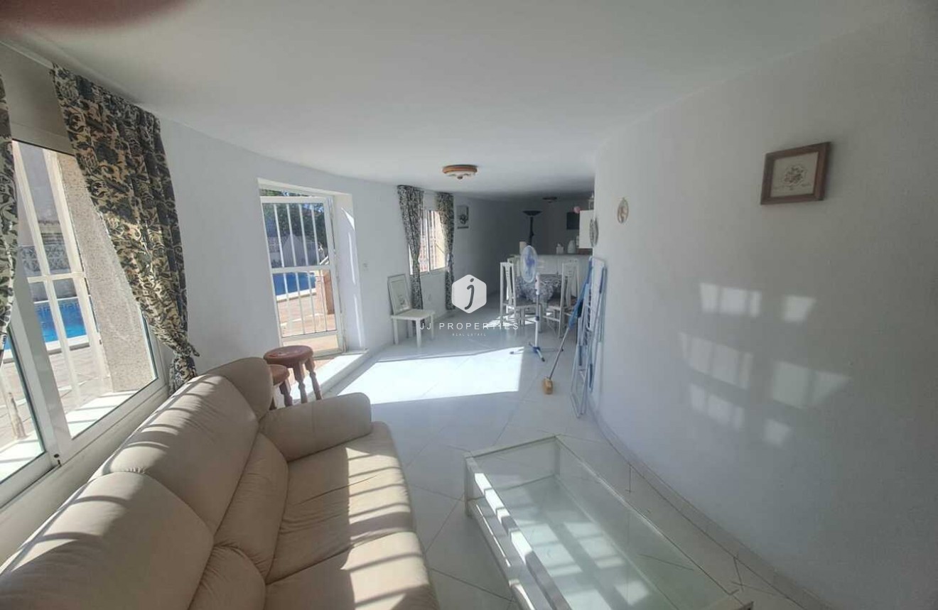 Z drugiej ręki - Villa -
Ciudad Quesada - Costa Blanca