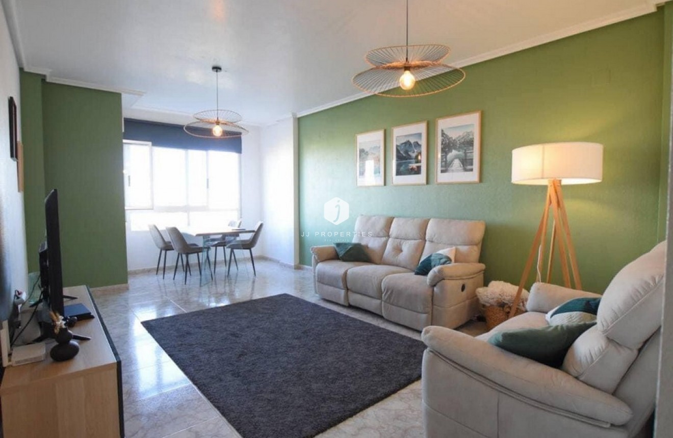 Segunda mano - Apartamento / piso -
Los Montesinos - Costa Blanca