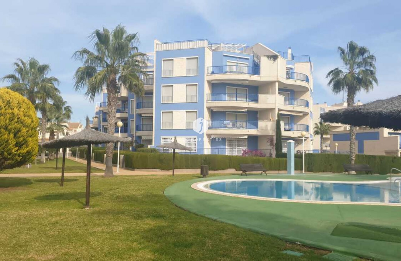 Segunda mano - Apartamento / piso -
Cabo Roig - Costa Blanca