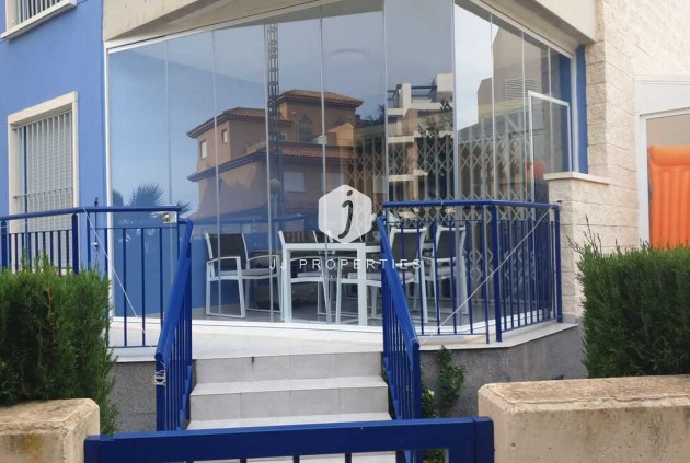 Segunda mano - Apartamento / piso -
Cabo Roig - Costa Blanca