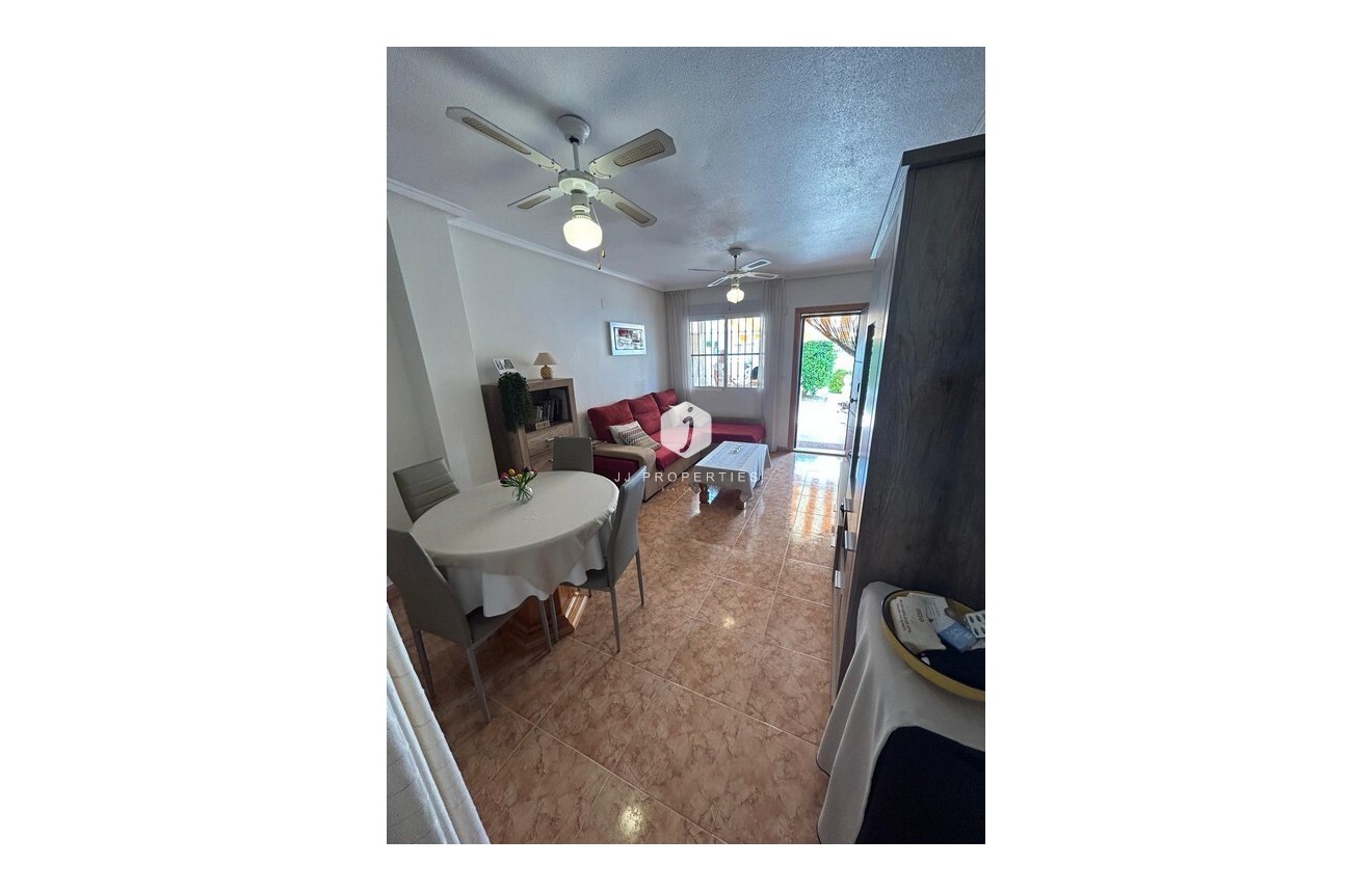 D'occasion - Chalet -
Algorfa - Costa Blanca