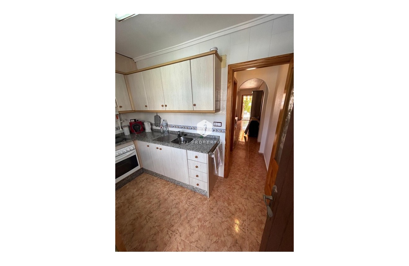 D'occasion - Chalet -
Algorfa - Costa Blanca