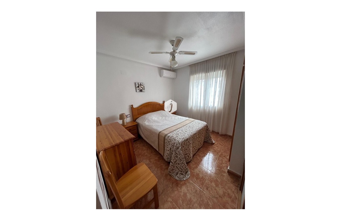 D'occasion - Chalet -
Algorfa - Costa Blanca