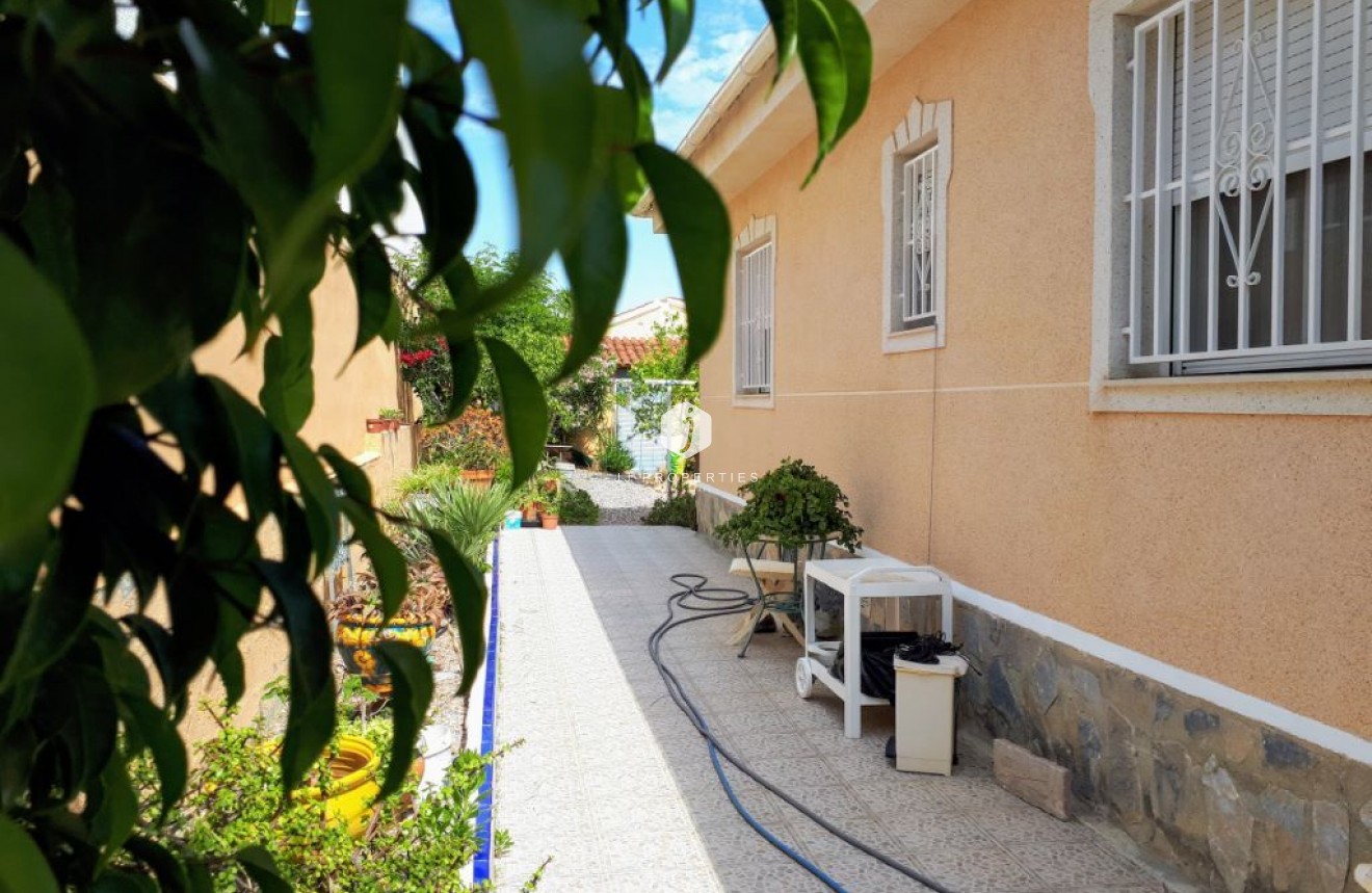 Segunda mano - Villa -
Ciudad Quesada - Costa Blanca