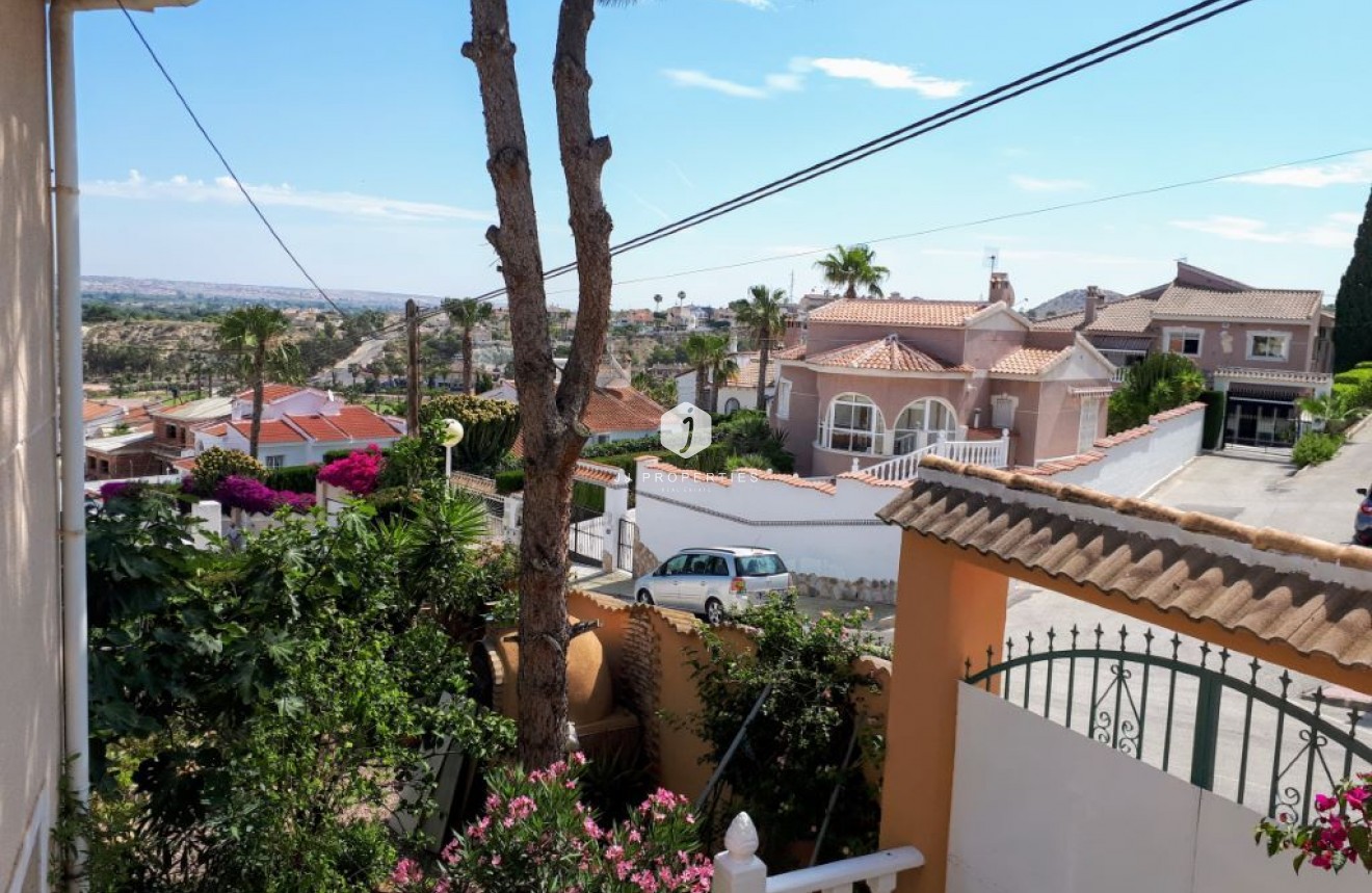 Segunda mano - Villa -
Ciudad Quesada - Costa Blanca