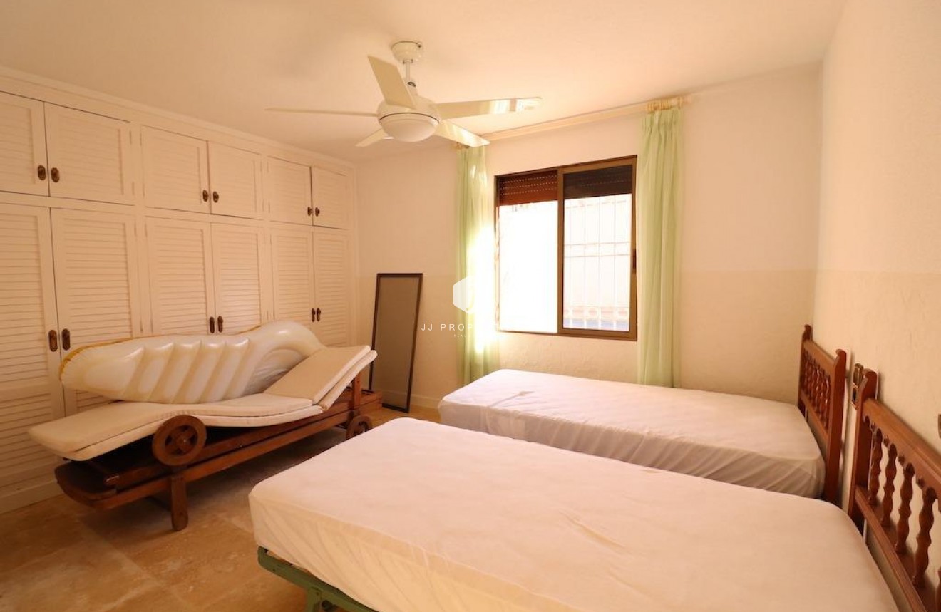 Segunda mano - Villa -
Cabo Roig - Costa Blanca