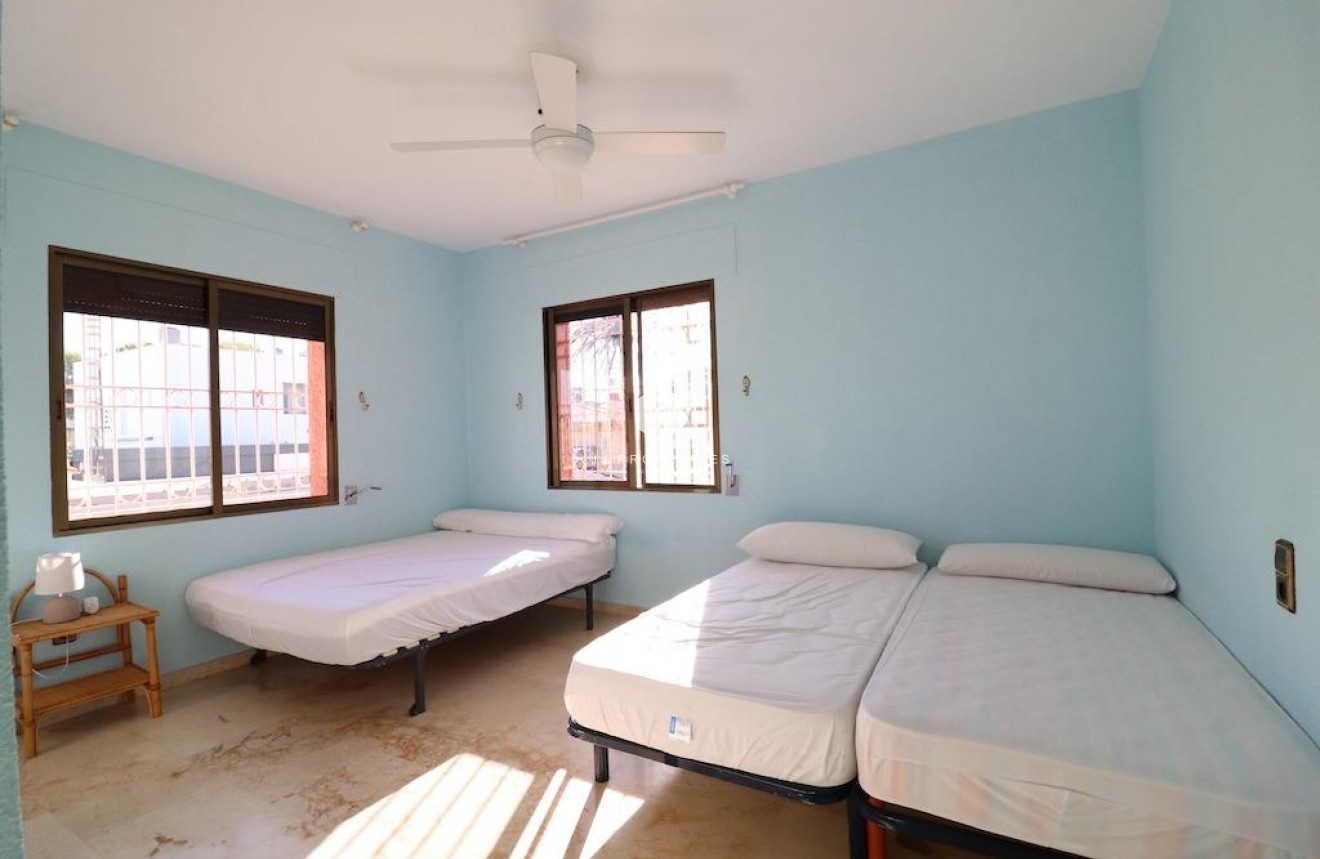 Segunda mano - Villa -
Cabo Roig - Costa Blanca