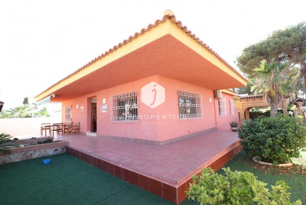 Segunda mano - Villa -
Cabo Roig - Costa Blanca