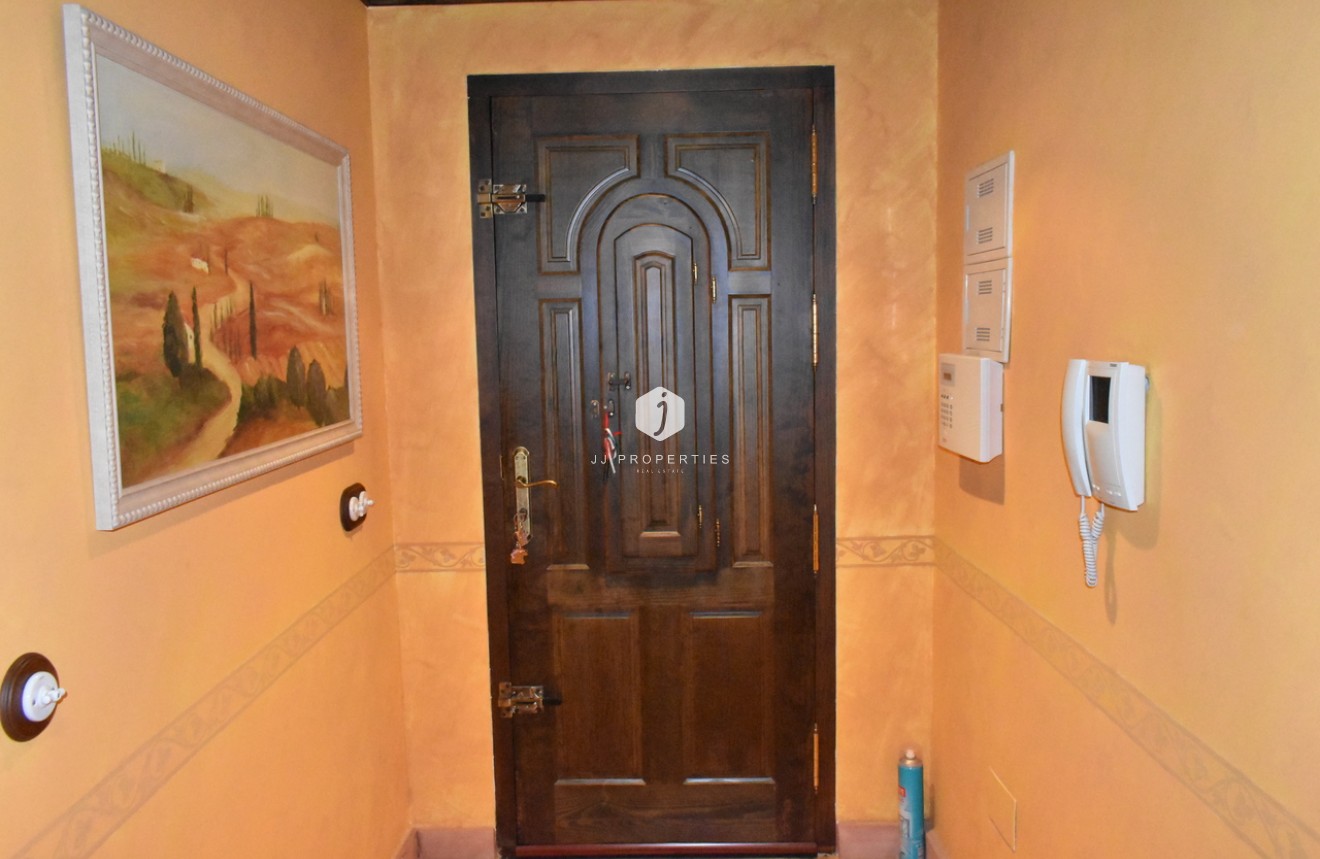 Segunda mano - Villa -
Algorfa - Inland