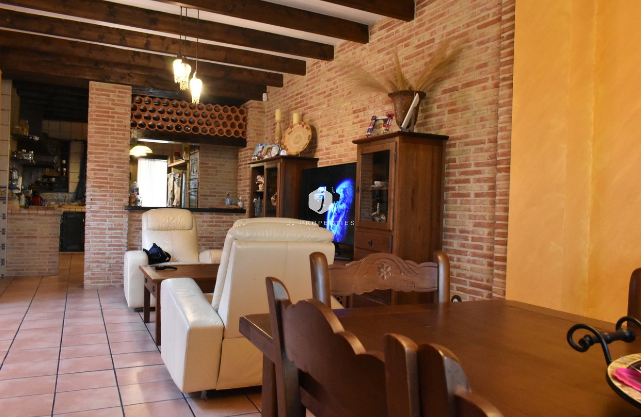 Segunda mano - Villa -
Algorfa - Inland