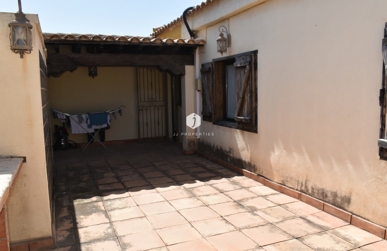 Segunda mano - Villa -
Algorfa - Inland