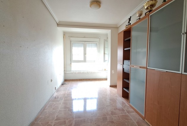 Segunda mano - Apartamento / piso -
Torrevieja - Costa Blanca