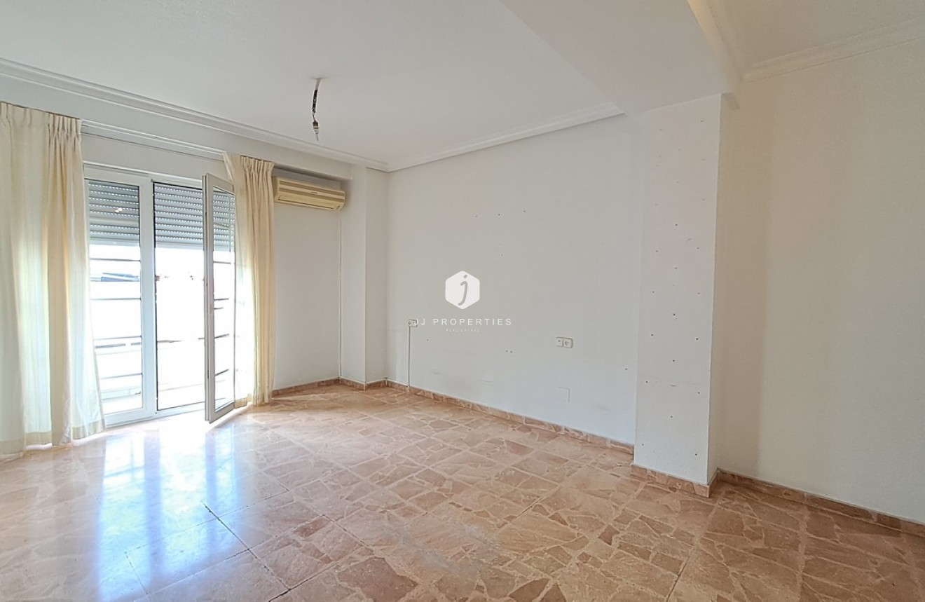 Segunda mano - Apartamento / piso -
Torrevieja - Costa Blanca