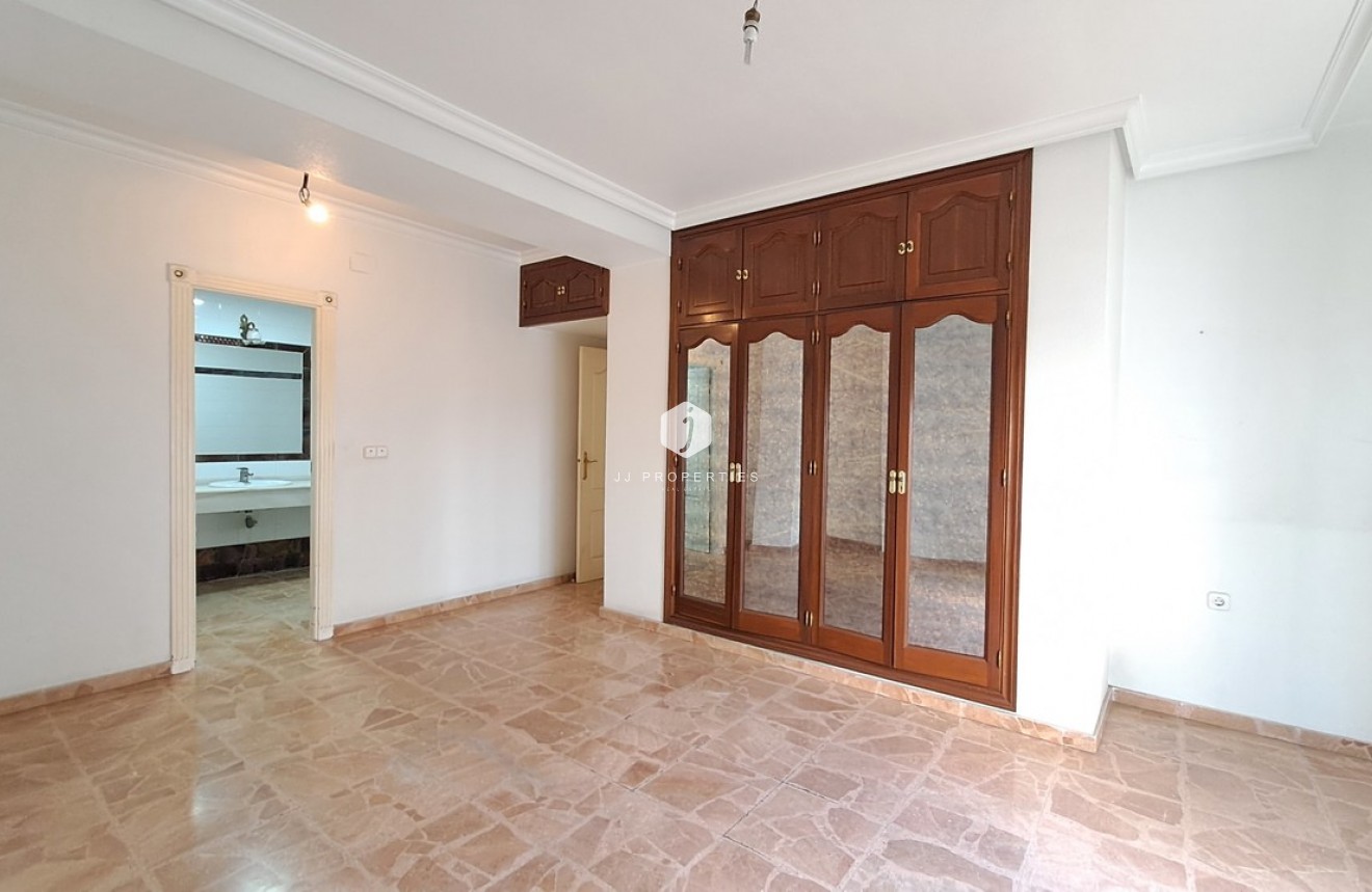 Segunda mano - Apartamento / piso -
Torrevieja - Costa Blanca