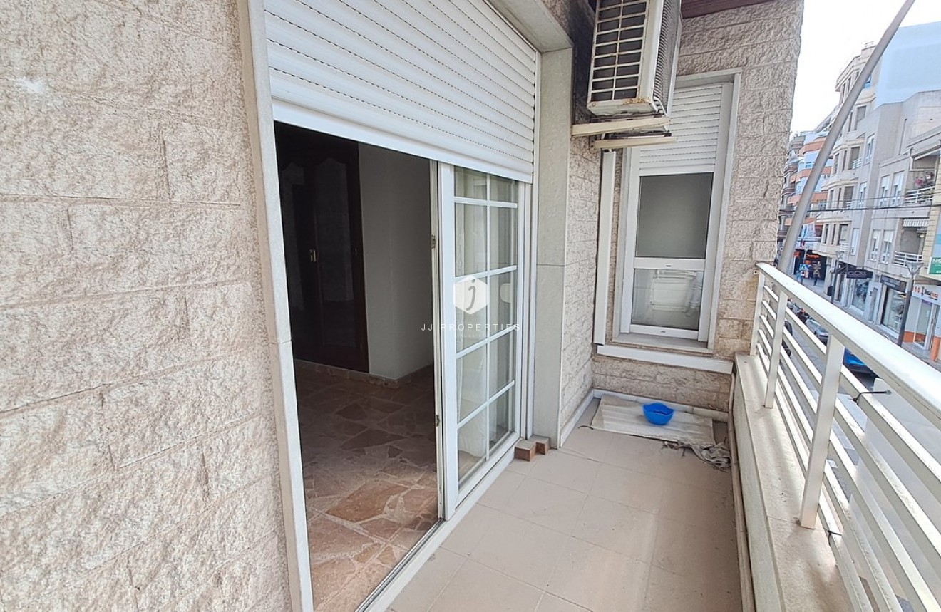 Segunda mano - Apartamento / piso -
Torrevieja - Costa Blanca