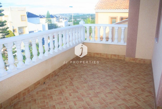 Segunda mano - Chalet -
Los Altos - Costa Blanca