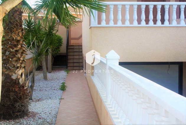 Segunda mano - Chalet -
Los Altos - Costa Blanca