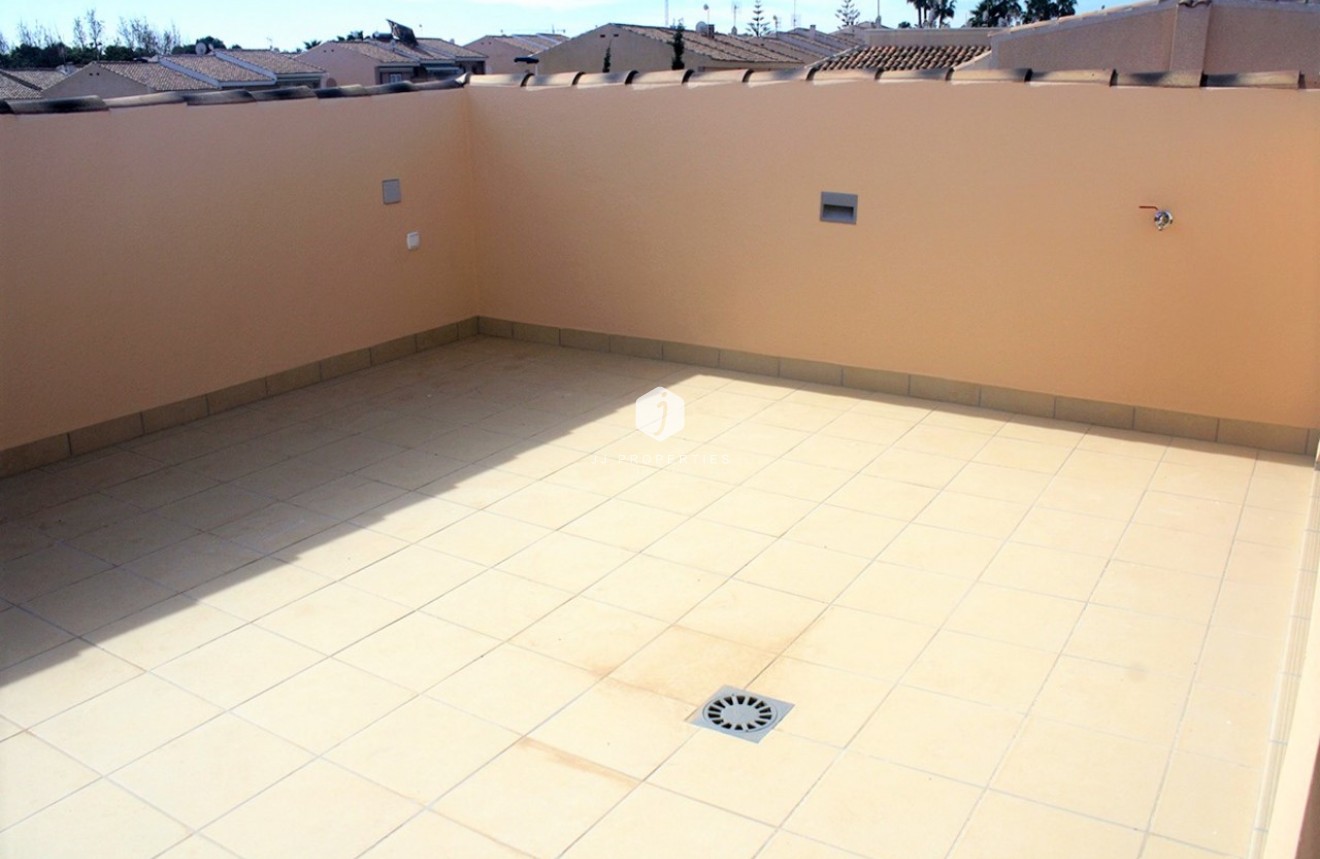 Segunda mano - Chalet -
Los Altos - Costa Blanca