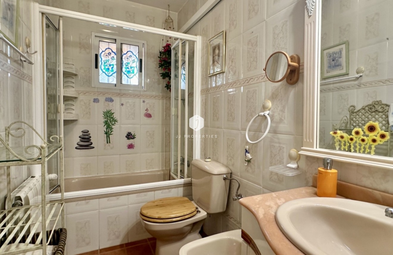 Tweedehands - Chalet -
Orihuela Costa - Costa Blanca