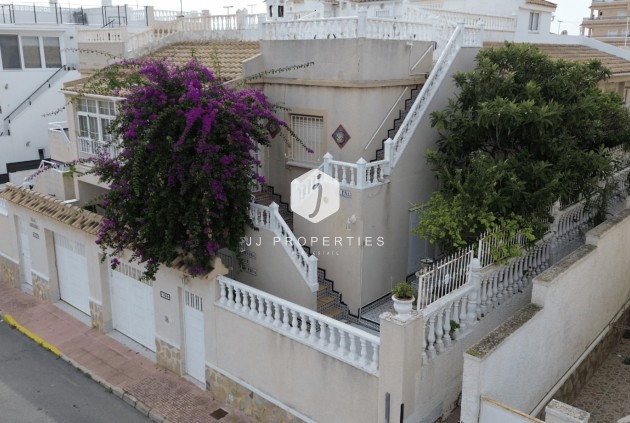 Tweedehands - Chalet -
Orihuela Costa - Costa Blanca