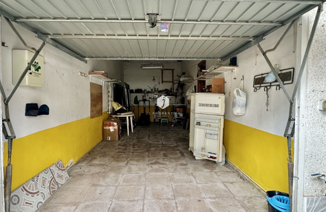 Tweedehands - Chalet -
Orihuela Costa - Costa Blanca