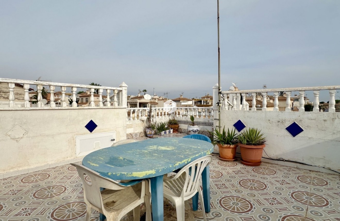 Tweedehands - Chalet -
Orihuela Costa - Costa Blanca