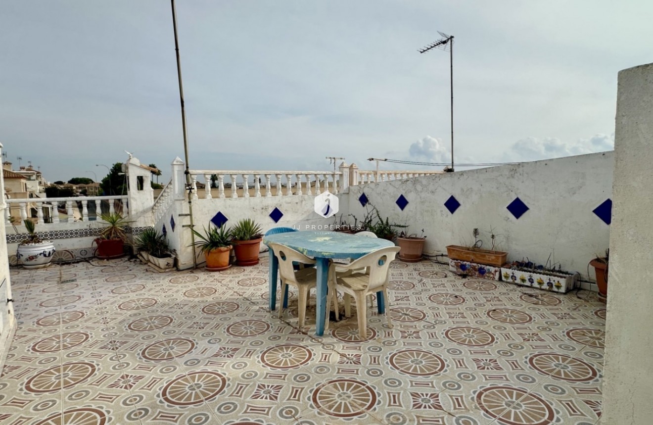 Tweedehands - Chalet -
Orihuela Costa - Costa Blanca