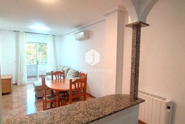 Segunda mano - Apartamento / piso -
Torrevieja - El molino