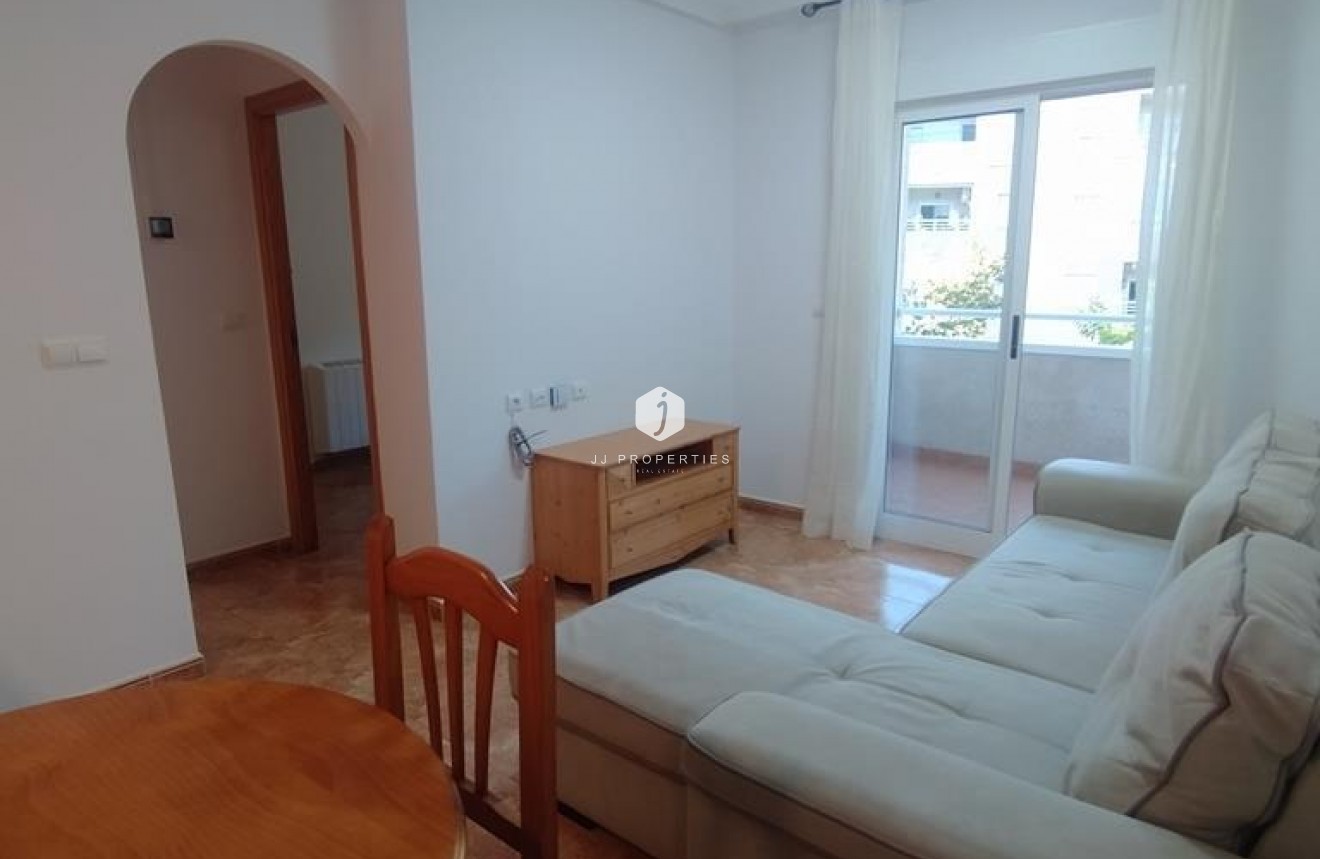 Segunda mano - Apartamento / piso -
Torrevieja - El molino