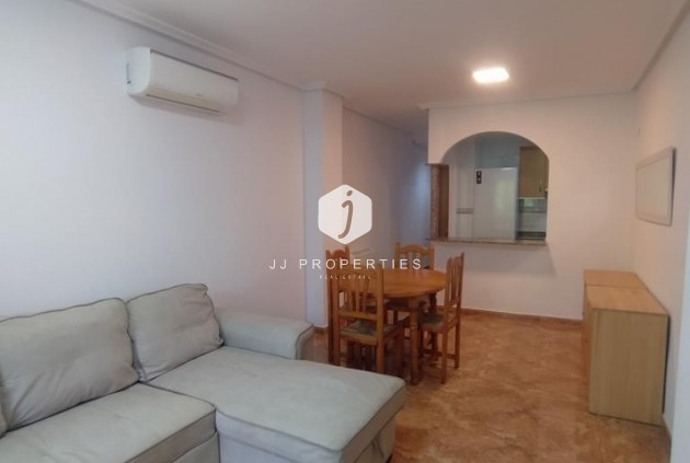 Segunda mano - Apartamento / piso -
Torrevieja - El molino