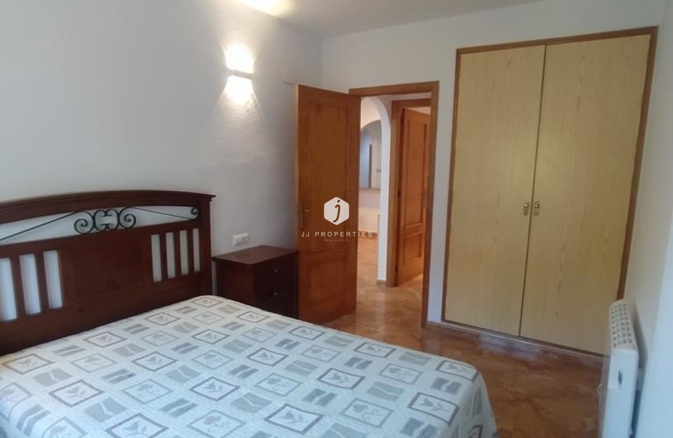 Segunda mano - Apartamento / piso -
Torrevieja - El molino