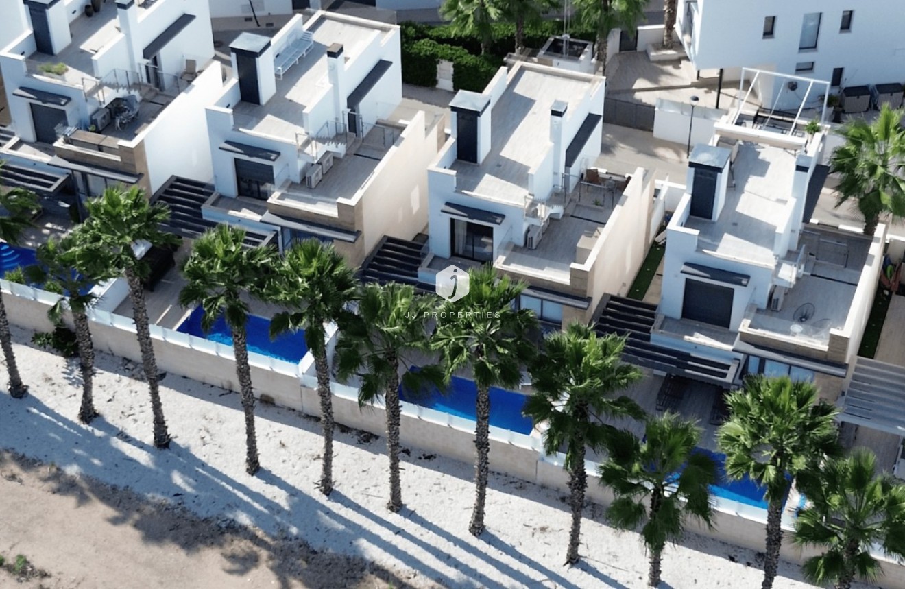 Tweedehands - Villa -
Orihuela Costa - Costa Blanca