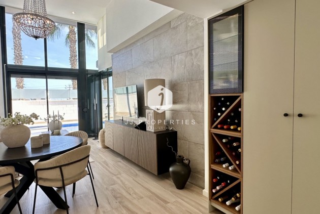 Tweedehands - Villa -
Orihuela Costa - Costa Blanca