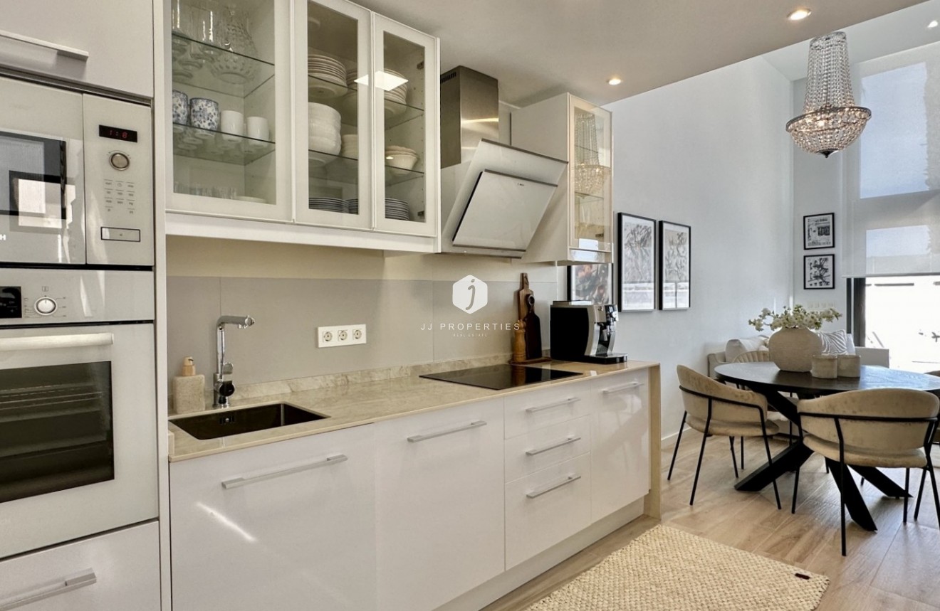 Tweedehands - Villa -
Orihuela Costa - Costa Blanca