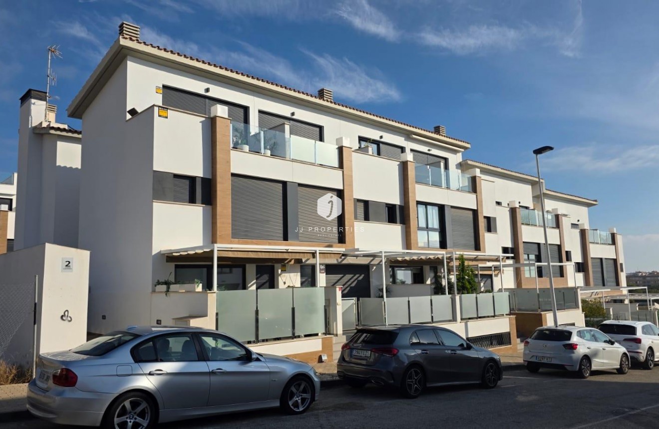 Segunda mano - Chalet -
Guardamar del Segura - Los Secanos