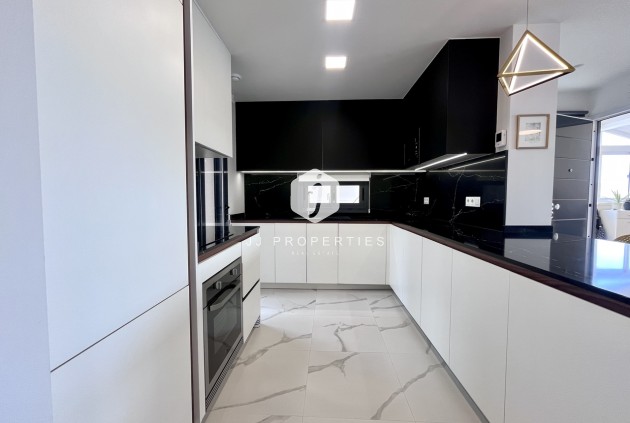 Segunda mano - Apartamento / piso -
San Miguel de Salinas - Inland