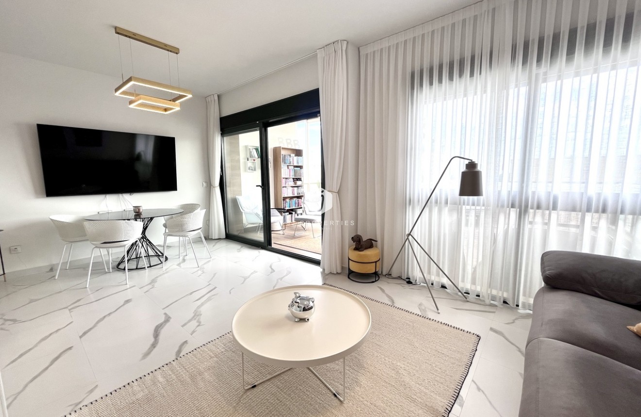 Segunda mano - Apartamento / piso -
San Miguel de Salinas - Inland