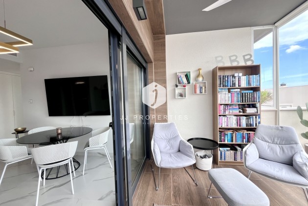 Segunda mano - Apartamento / piso -
San Miguel de Salinas - Inland