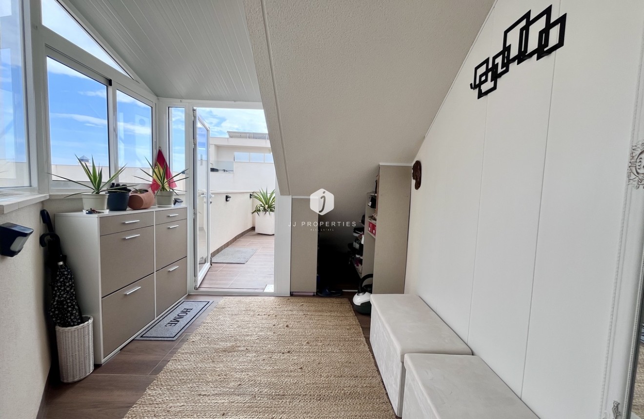 Segunda mano - Apartamento / piso -
San Miguel de Salinas - Inland