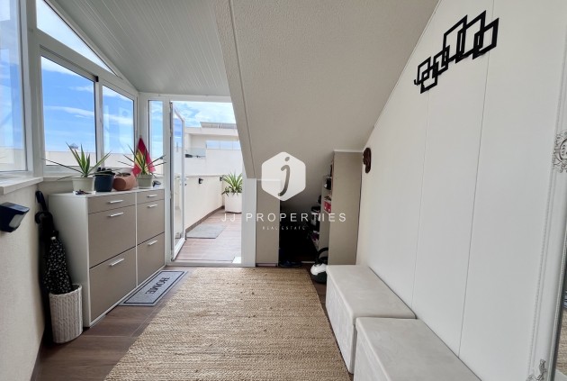 Segunda mano - Apartamento / piso -
San Miguel de Salinas - Inland