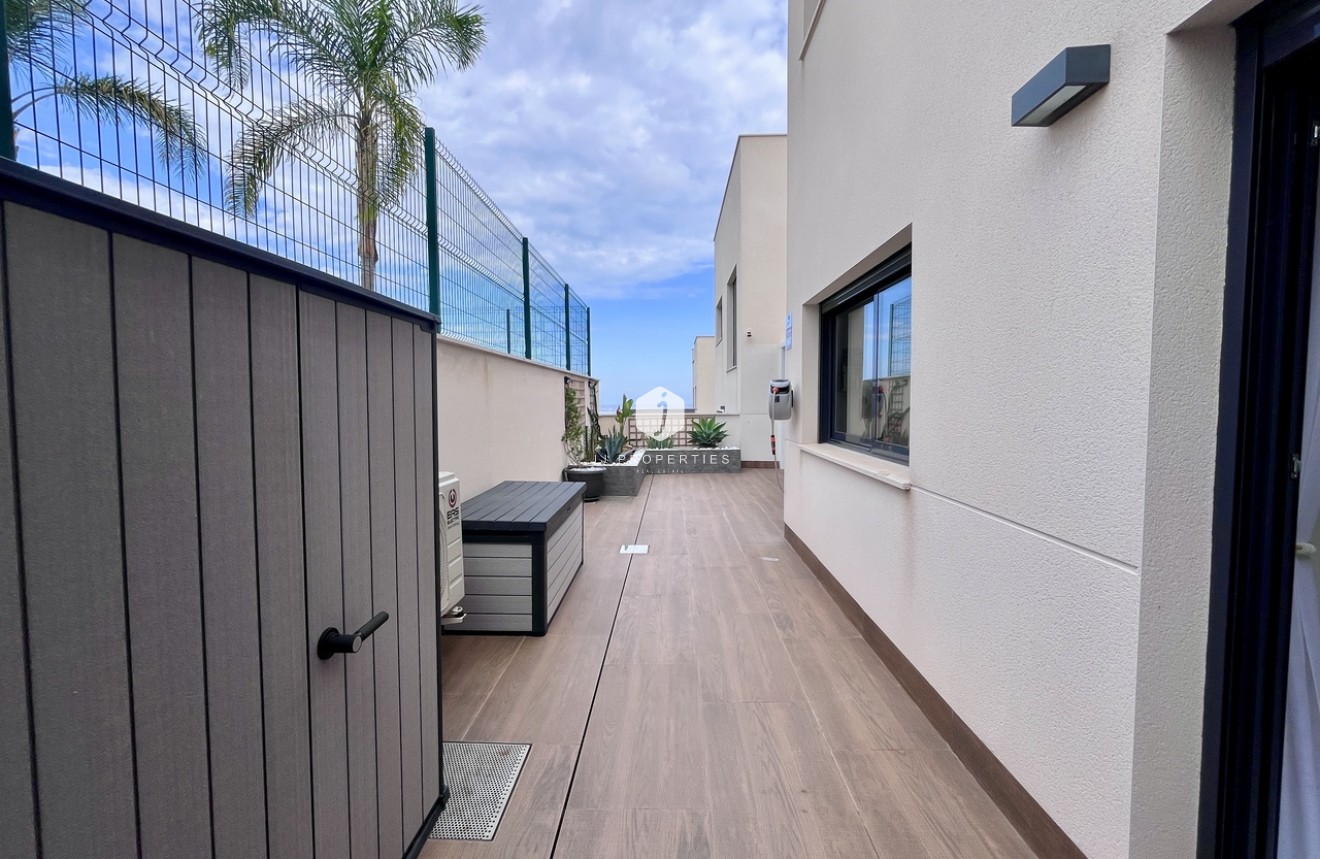 Segunda mano - Apartamento / piso -
San Miguel de Salinas - Inland