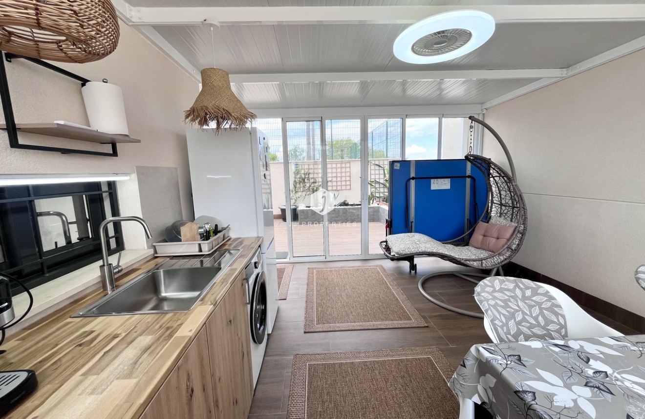 Segunda mano - Apartamento / piso -
San Miguel de Salinas - Inland