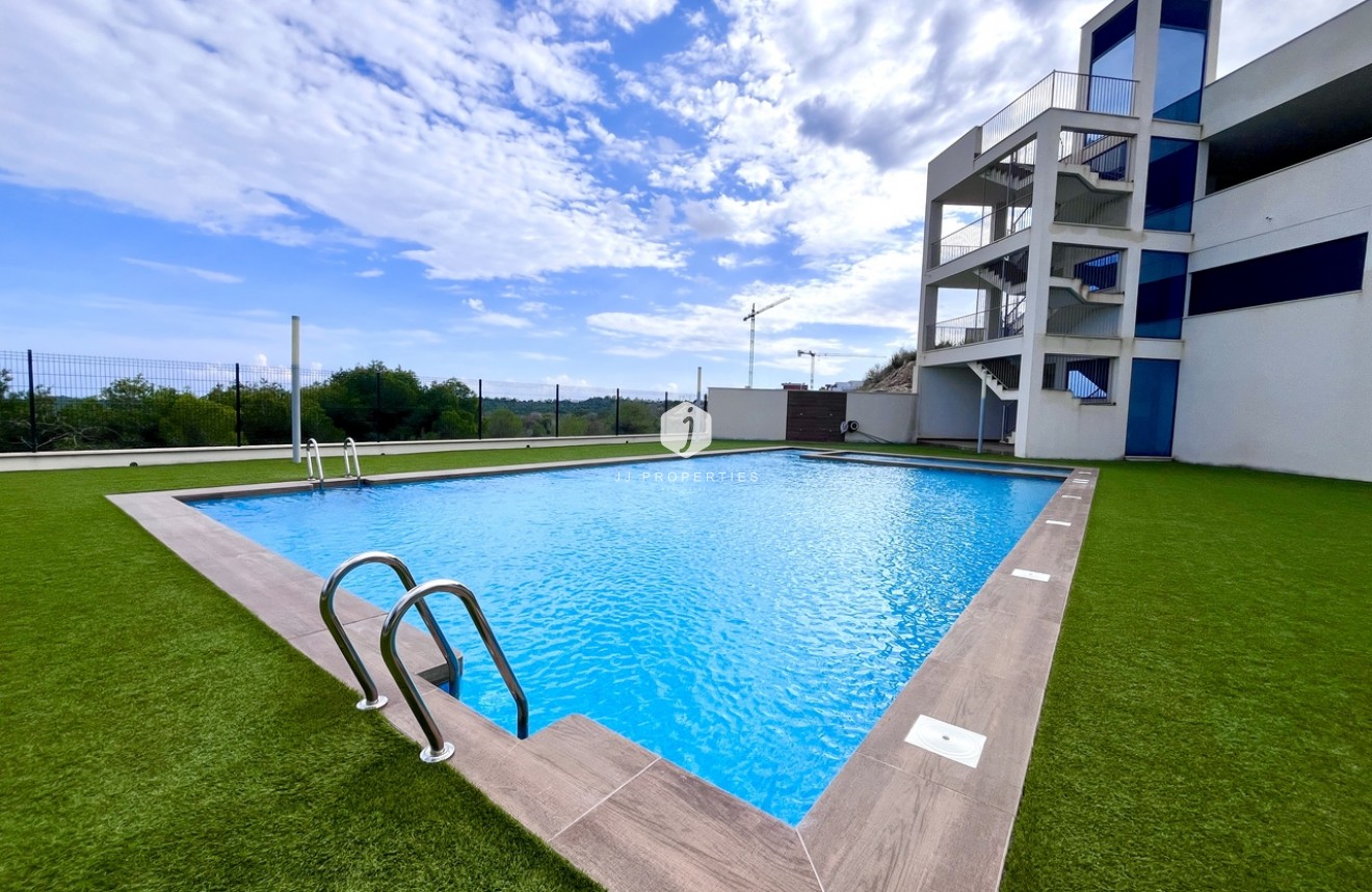 Segunda mano - Apartamento / piso -
San Miguel de Salinas - Inland