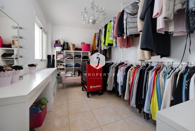 Aus zweiter Hand - Wohnung -
Torrevieja - Centro