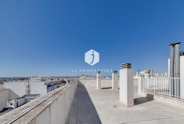 Aus zweiter Hand - Wohnung -
Torrevieja - Centro