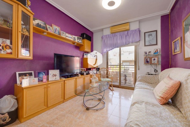 Tweedehands - Appartement / flat -
Torrevieja - Centro