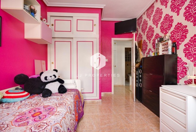 Tweedehands - Appartement / flat -
Torrevieja - Centro